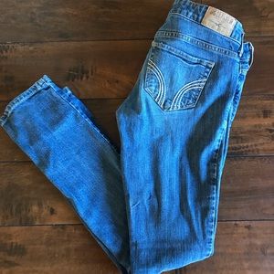 Hollister straight leg jeans, size 1S